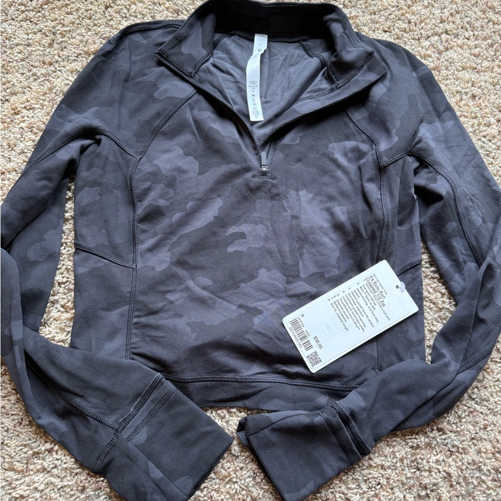NWT Lululemon Black Camouflage Rulu Run Crop 1/2 Zip Size 8